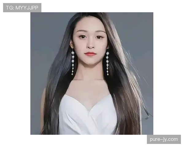 常园买衣服比明星还心疼，穿得都像邻家大叔了？